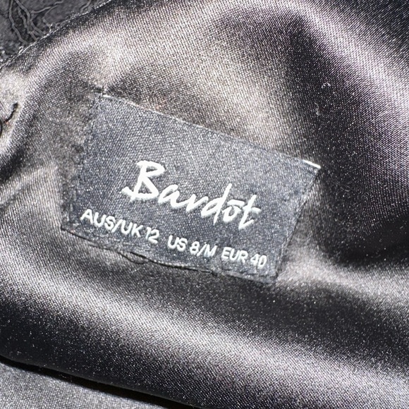 Bardot black lace dress size 8/M - Picture 9 of 11